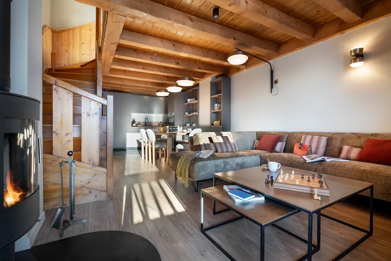 4 * Chalet-appartement Montagnettes L'Oxalys aan de piste in Val Thorens 4 Een van de 36 vernieuwde appartementen in Montagnettes L'Oxalys in Val Thorens. De appartementen zijn in 2024 allemaal gerenoveerd. © Studio Bergoend / Montagnettes Group
