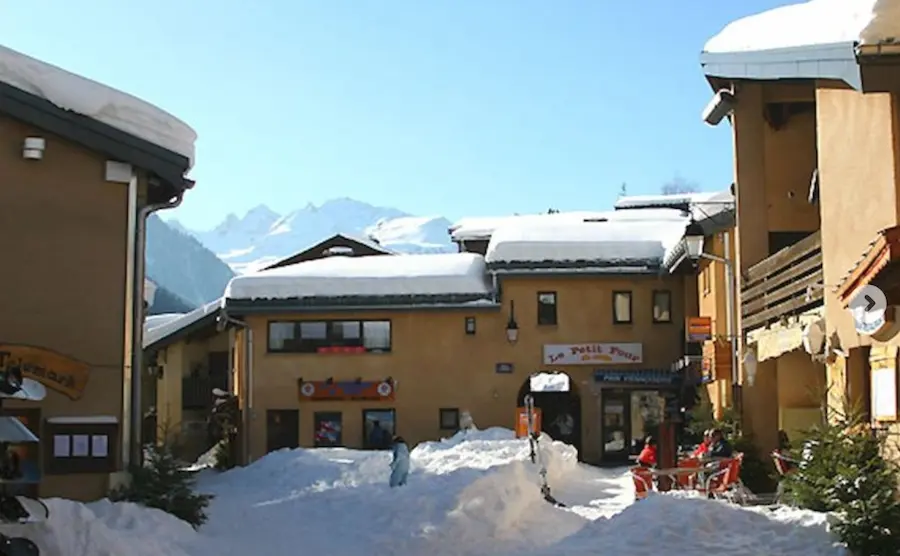 Appartementen Le Village in het centrum van La Norma 4 Appartementen Le Village in La Norma. © Snowtrex