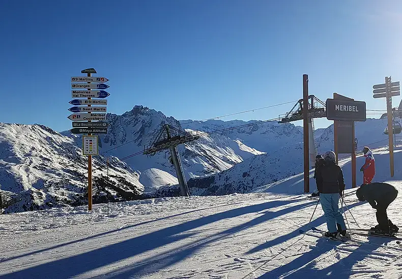 Skigebied Méribel biedt eindeloos veel mogelijkheden voor mooie afdalingen. © Nico van Dijk / Wintersportfrankrijkgids.nl