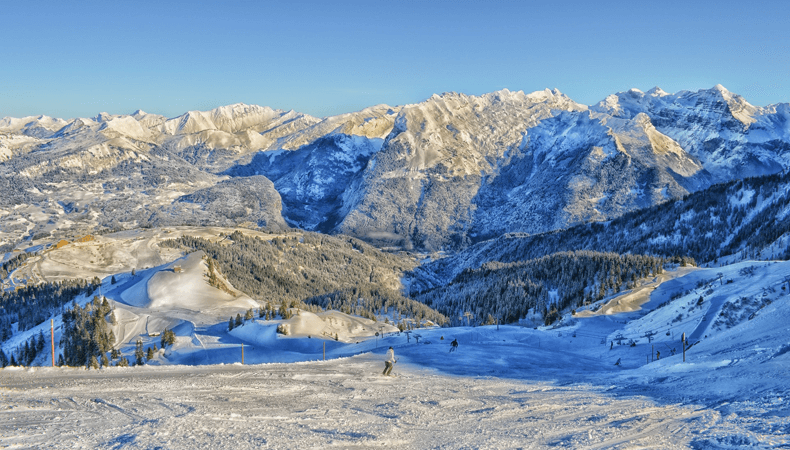 Veel van de goedkoopste skigebieden in Frankrijk liggen tussen de 1500 en 2700 meter. Daardoor zijn ze behoorlijk sneeuwzeker. © Pixabay