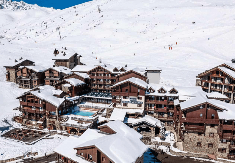 In het rijtje hooggelegen skigebieden in Frankrijk mag Tignes niet ontbreken. Boek een heerlijke skivakantie in Village Montana in Tignes. © Summit Travel