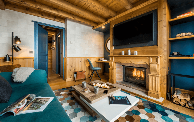 Suite met haard in Hotel du Montana in Tignes. © Les Etincelles / Studio Bergoend