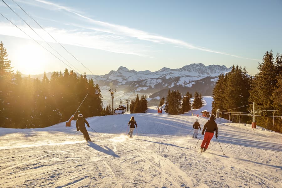 Voor beginnende skiërs biedt Megève een aantal beginnerszones en een goedkopere skipas. © Megève Tourisme / Simon Garnier